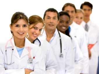 L'Ordre des Infirmiers et le Ministère de la Santé informent les infirmiers sur EBOLA