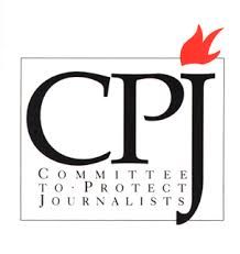 CPJ: Les assassinats de journalistes s'atténuent, mais les décès au combat sont en hausse