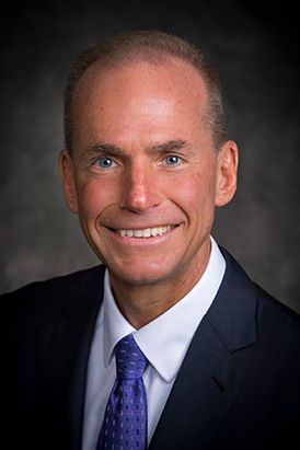 Dennis Muilenburg nommé CEO de Boeing