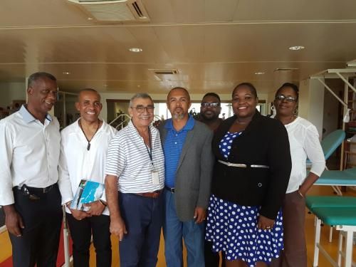 Les Ministres de la Santé de l'OECS visitent les établissements hospitaliers de Martinique