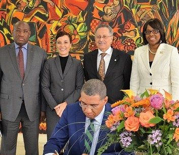 Andrew Holness, Premier Ministre de la Jamaïque envoie un message fort sur la solidarité ACP dans la perspective d'une nouvelle relation avec l'UE