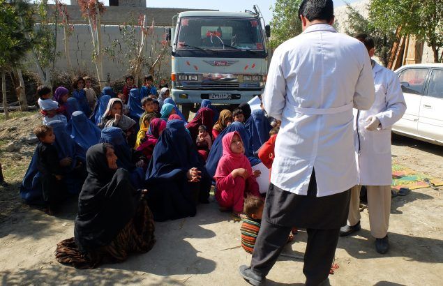 Comment aider les femmes à accéder aux soins de santé en Afghanistan ?
