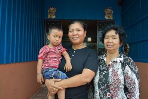 Cambodge : Faute de travail, les Cambodgiens de Battambang quittent le pays  TEMOIGNAGE