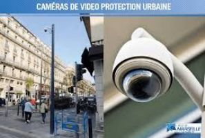 «Les mesures de vidéosurveillance algorithmique introduites par la loi JO 2024 sont contraires au droit international»