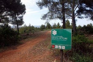 La réserve naturelle de Sainte-Victoire  inscrite sur la liste verte des aires protégées