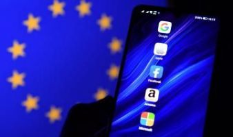 Digital Services Act : l'Europe ne doit pas manquer une occasion historique de faire prévaloir la démocratie sur les intérêts des plateformes numériques