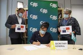 Le Gouvernement du Panama et le Secrétariat CITES signent l'accord sur l'accueil de la CoP19 :